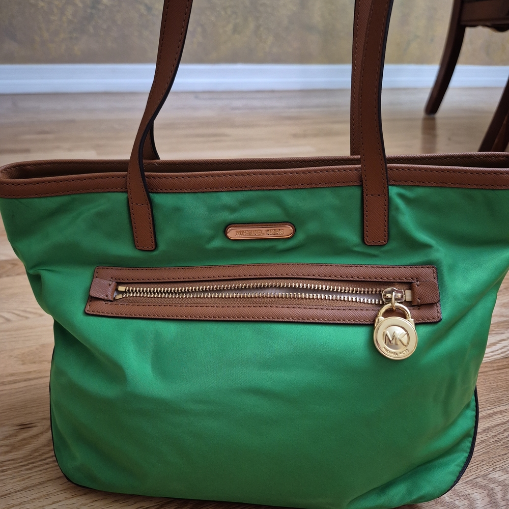 Michael Kors Emerald and Chestnut Tote